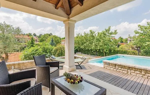 & Rosa Vila Stari Pazin